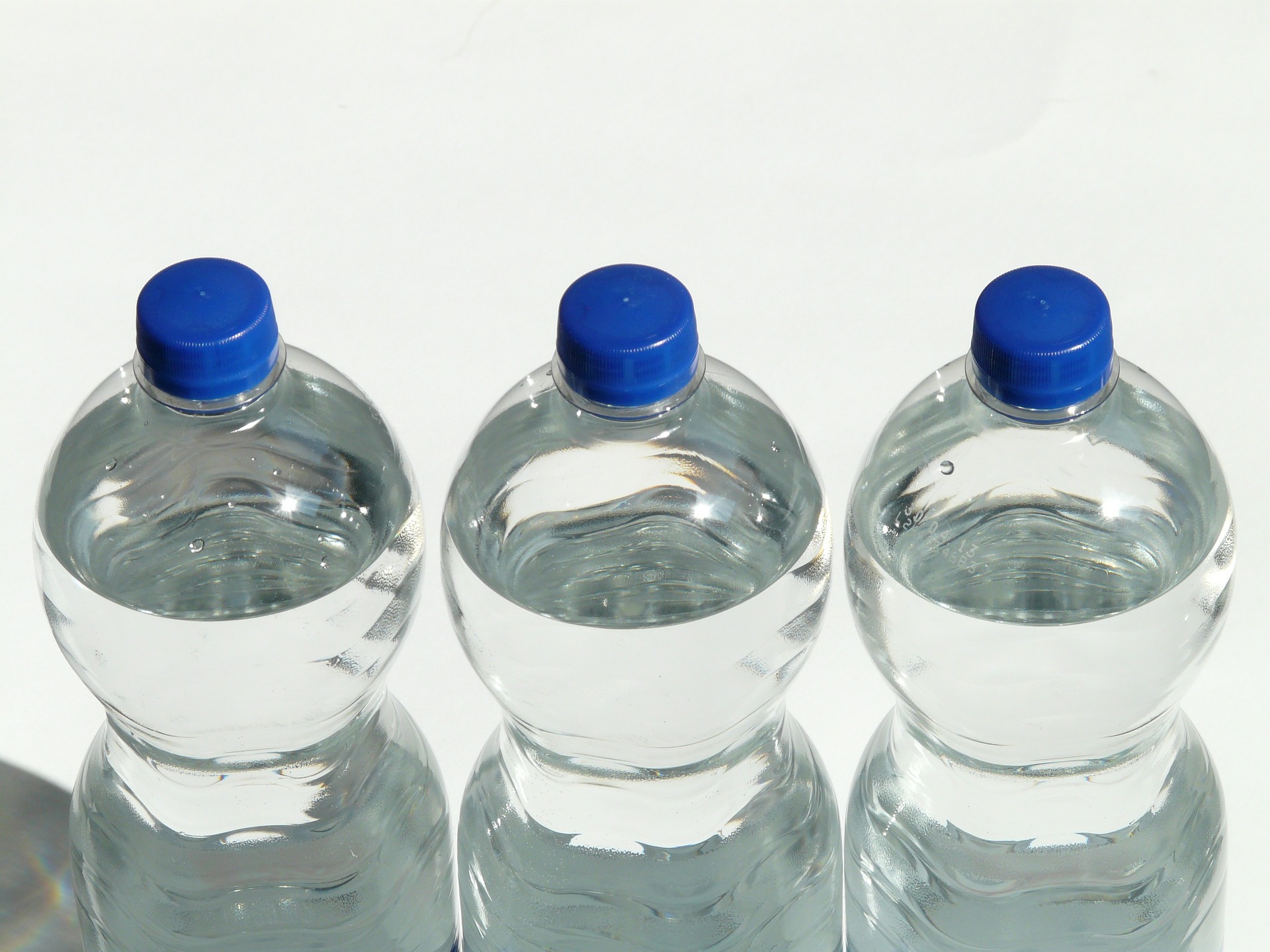 <i>water bottles, Image Source: <a href='https://pixabay.com/en/bottles-plastic-bottle-bottle-60479/'>Pixabay</a></i>